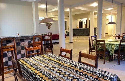 Entebbe Hotel | Victoria Rock Resort