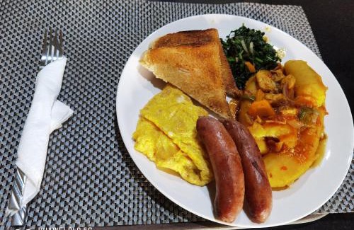 Kampala Bed & Breakfast | Victoria View Boutique Hotels Kigo