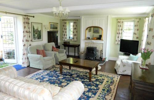 Clearbrook House | Victorian cottage overlooking the Plym Valley