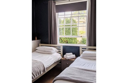 Wellington Bed & Breakfast | Victorian Guesthouse in the heart of Wellington