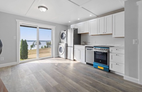 Ogdensburg Apartment | Victorian home-1 Bedroom 1 Bathroom Master unit with view of St Lawrence River