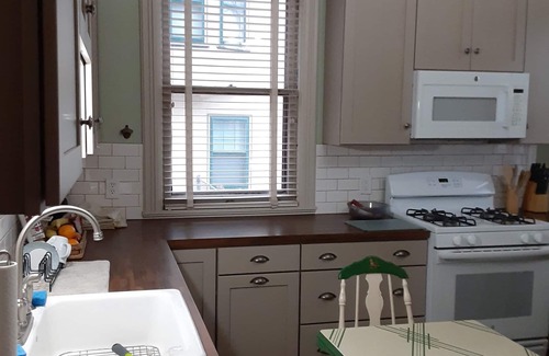 Downtown Toledo House | Victorian Home in Toledo's Historic Old West End