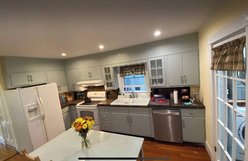 Egleston Square Condo | Victorian house, clean comfortable and well located