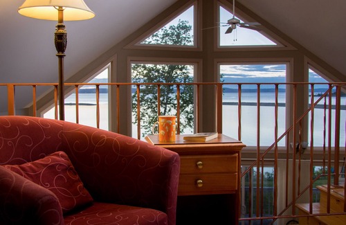 Weymouth Cottage | Victorian ocean front cottage on the shores of the highest tides in the world.