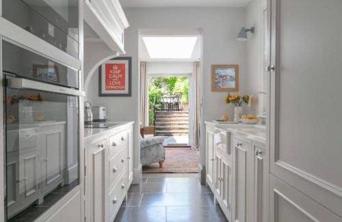 New Forest District House | Victory Cottage
