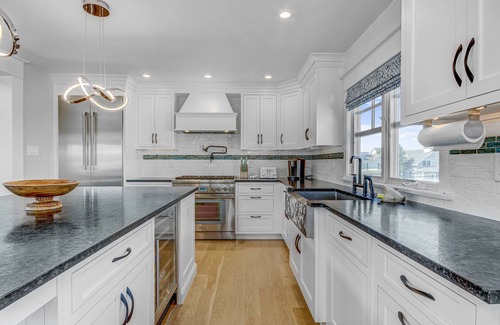 Avalon House | Victory Hope - Avalon - Luxury location - Elevator & Pool