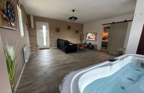 Choisy-la-Victoire House | Victory Lodge spa