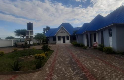 Serengeti National Park Hotel | VIDAPAG IKOMA Inn