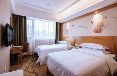 Guangzhou Hotel | Vienna 3 Best Hotel Chebei SubwayStation