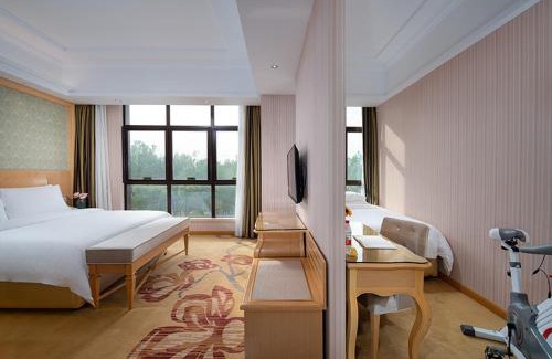 Changshu Hotel | Vienna Hotel Changshu Binjiang
