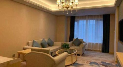 Chengdu Hotel | Vienna Hotel Chengdu Xinjin Old Pier Liujianian Metro Station