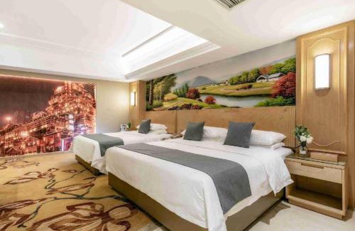 Jeifangbei Central Business District Hotel | Vienna Hotel Chongqing Jiefangbei Hongyadong