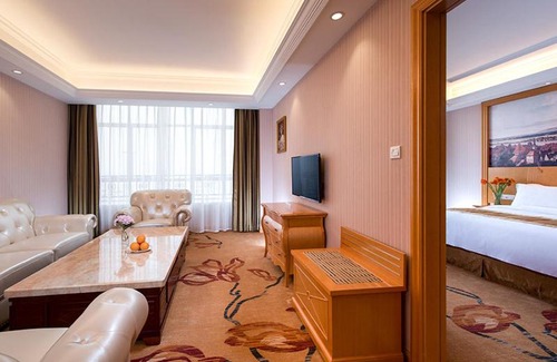 Dalang Hotel | Vienna Hotel Dongguan Songhu Huahai