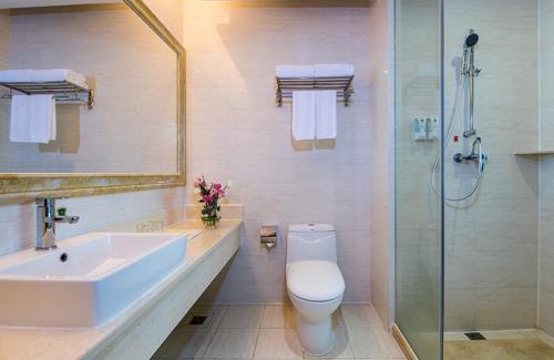 Lincun Hotel | Vienna Hotel Dongguan Tangxia Lincun Square