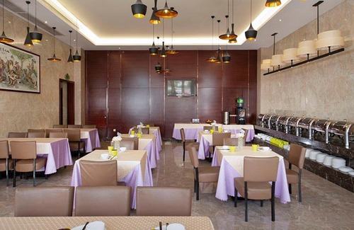 Chancheng Hotel | Vienna Hotel(Foshan Nanzhuang Ceramic Headquarters )
