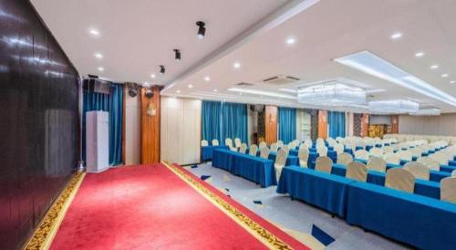 Xiangzhou District Hotel | Vienna Hotel Guangdong Zhuhai Mingzhu Station Guozheng