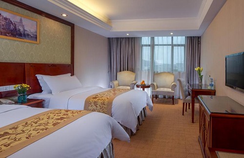 Huadu Hotel | Vienna Hotel Guangzhou Airport 2