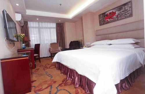 Baiyun Hotel | Vienna Hotel Guangzhou Dekang Road