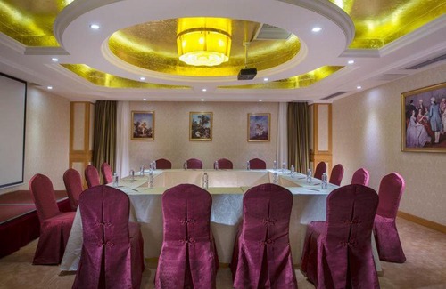 Panyu Hotel | Vienna Hotel Guangzhou Panyu Dashi Qiao