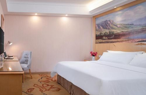 Panyu Hotel | Vienna Hotel Guangzhou Panyu Huanan Country Garden