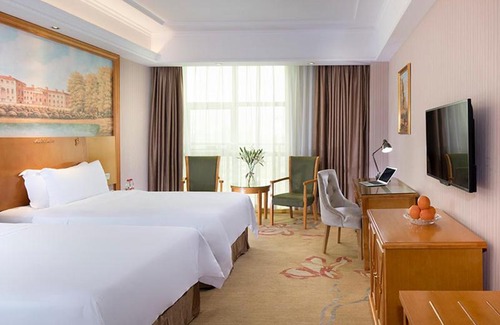 Dongfang Hotel | Vienna Hotel HaiNan Oriental Avenue