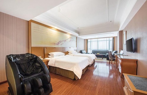 Zhuhui District Hotel | Vienna Hotel Hunan Hengyang Railway Station