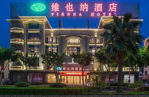 Fengze District Hotel | Vienna Hotel (Quanzhou West Lake Store)