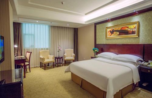 Bao'an Hotel | Vienna Hotel Shenzhen BaoAn Qianjin Road