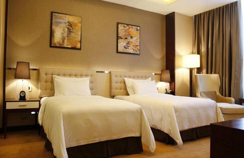 Central Business District Hotel | Vienna Hotel Shenzhen Exibition Center
