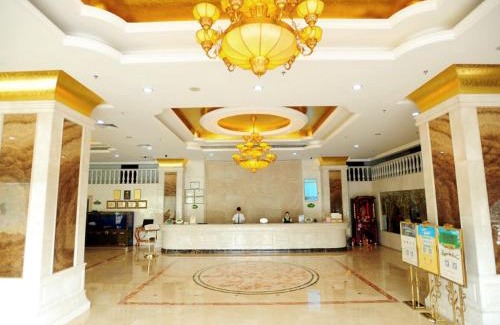 Longhua District Hotel | Vienna Hotel Shenzhen Longhua Qinghu Road
