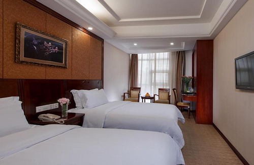 Longgang Hotel | Vienna Hotel Shenzhen Pingdi