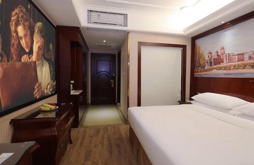 Luohu Hotel | Vienna Hotel Shenzhen Shuiku New Village