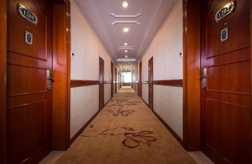 Longhua District Hotel | Vienna Hotel Shenzhen Yousong Branch