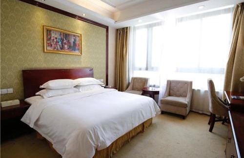 Xiang Cheng District Hotel | Vienna Hotel Suzhou Luokou Furniture Store
