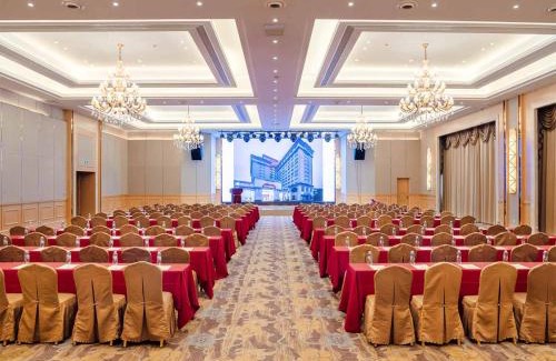 Pudong Hotel | Vienna International Hotel Shanghai Pudong New District Dishui Lake Univeristy City