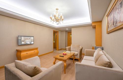Yue Lu Hotel | Vienna International Hotel Changsha BBK Meixi Xintiandi Branch
