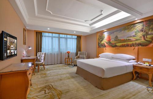 Baiyun Hotel | Vienna International Hotel Guangzhou Baiyun International Conference Center