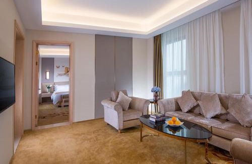 Jianggan Hotel | Vienna International Hotel Hangzhou East Railway Station
