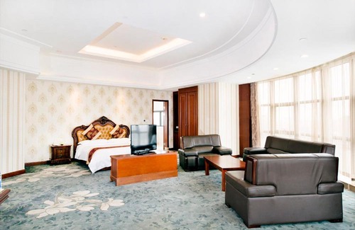 Jiading Hotel | Vienna International Hotel Shanghai Hongqiao Hub International Exhibition Center