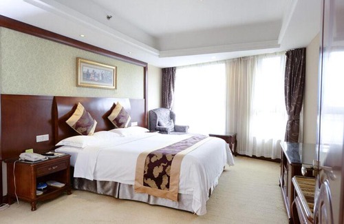 Jiading Hotel | Vienna International Hotel Shanghai Hongqiao Hub International Exhibition Center