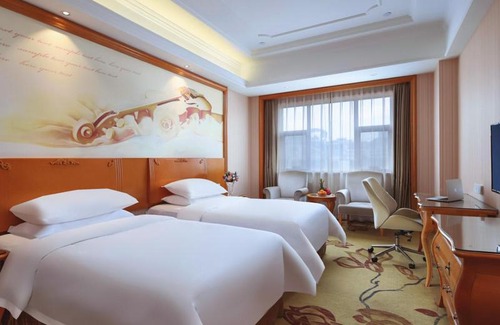 Jiangning Hotel | Vienna International Hotel Nanjing South Railway Station