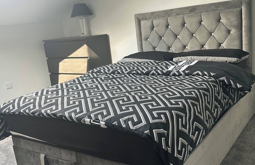 Bradford Apartment | Viennese Apartments, Serviced Accommodation within the heart of Bradford.