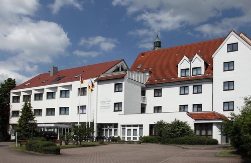 Langenau Apartment | Vierbettzimmer mit Dusche und WC