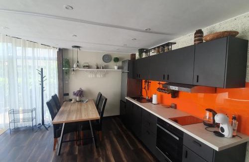 Carnikava House | Viesu māja Livi