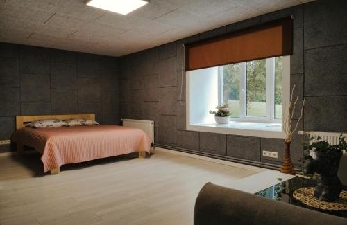 Markalne Hotel | Viesu māja Vālodzes