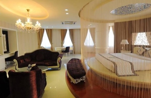 Ben Tre Hotel | Viet Uc Hotel