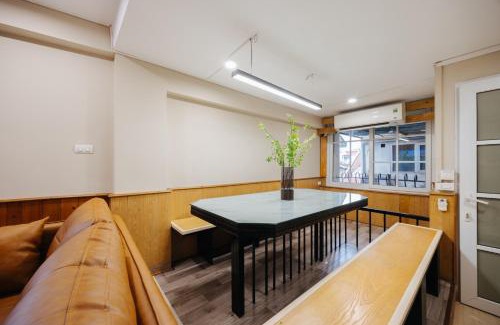 Hang Bai Apartment | VietHOME - 501 The Wood - 2 bedrooms
