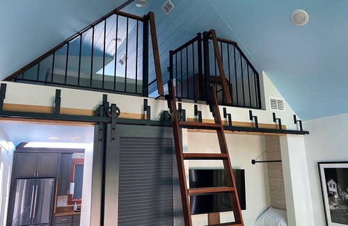 Biloxi Apartment | Vieux Marche Loft - near Biloxi Beach & Casinos!