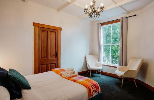 Mount Eden Villa | View 14