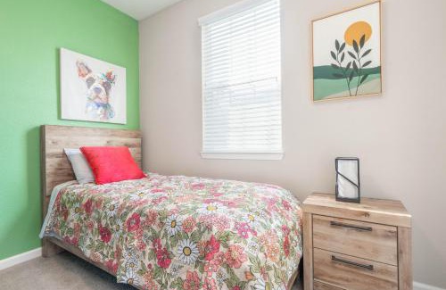 Northwest Reno House | View-Filled Family Retreat